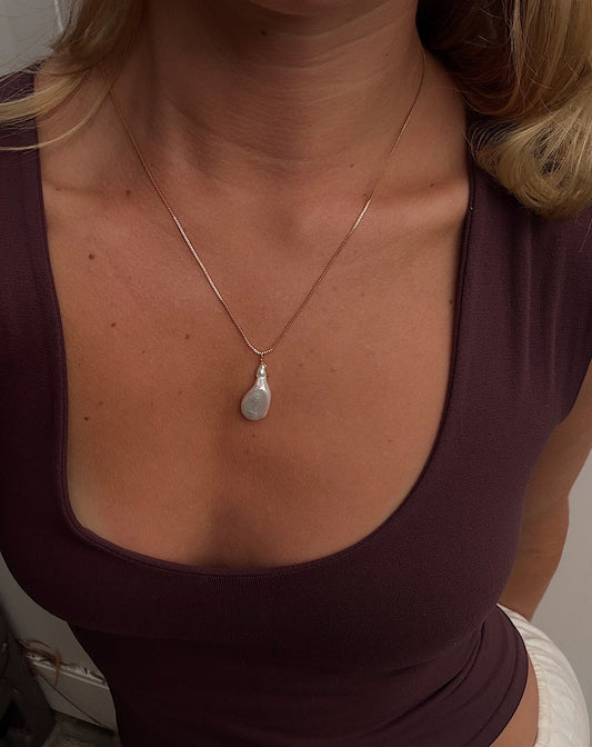 Salt Pearl Necklace