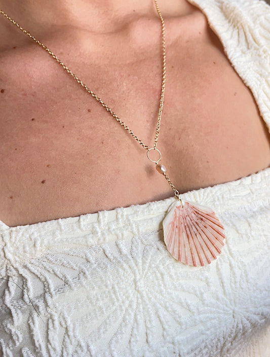 pretty pink necklace
