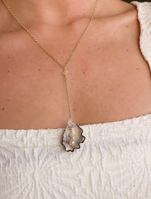 natural clam necklace