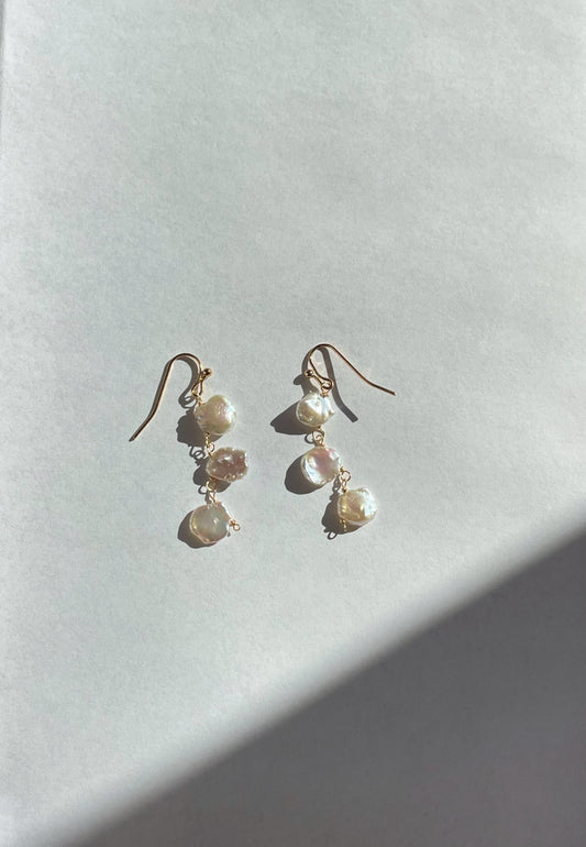fresh water pearl drop earrings